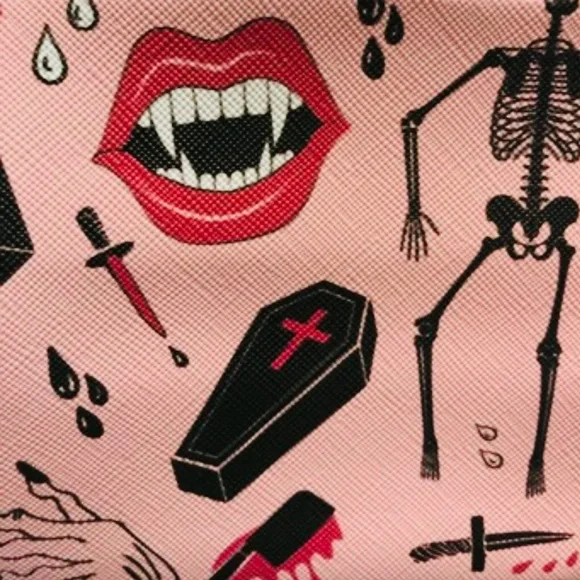 - - 💀 👄 Wicked Cosmetic / Pencil Case 💀 👄 - Picture 6 of 7